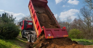 Доставка грунта Великий Устюг, цена от 260 руб./куб.